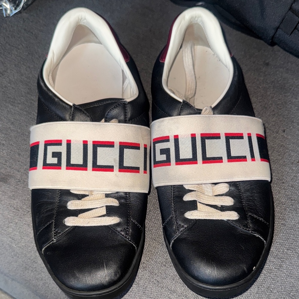 Designer causal sneakers